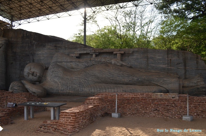 Bouddha couché Polonnaruwa