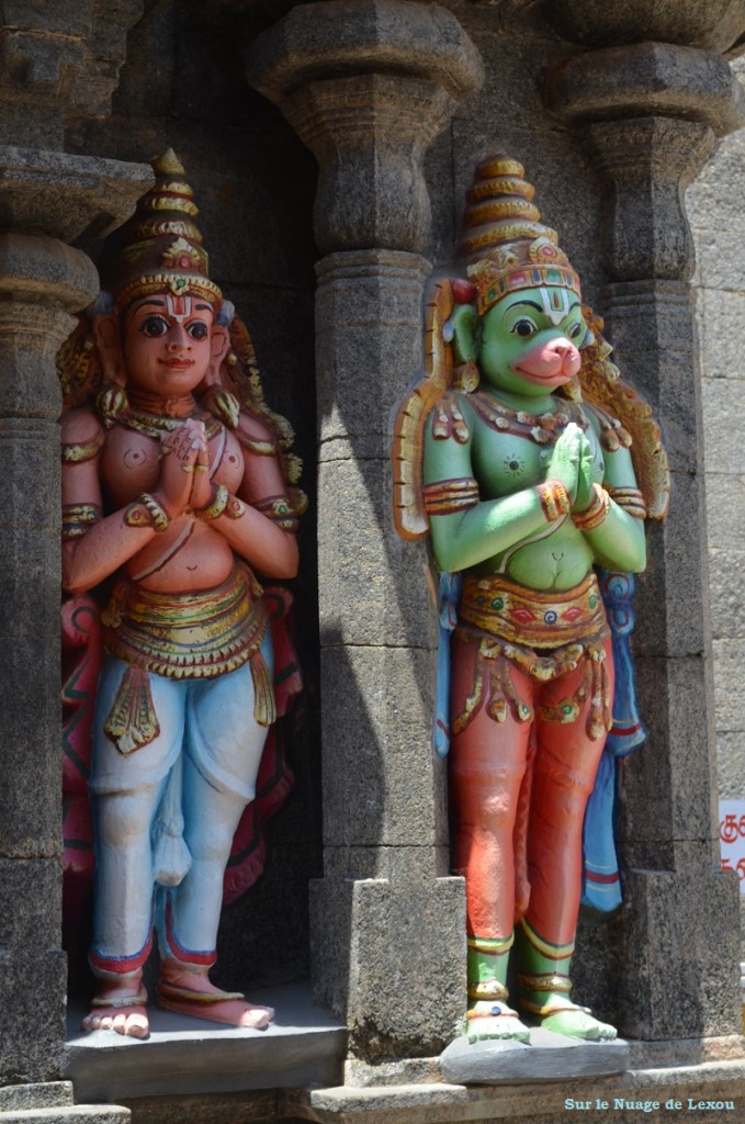 STATUETTES TEMPLE TRICHY