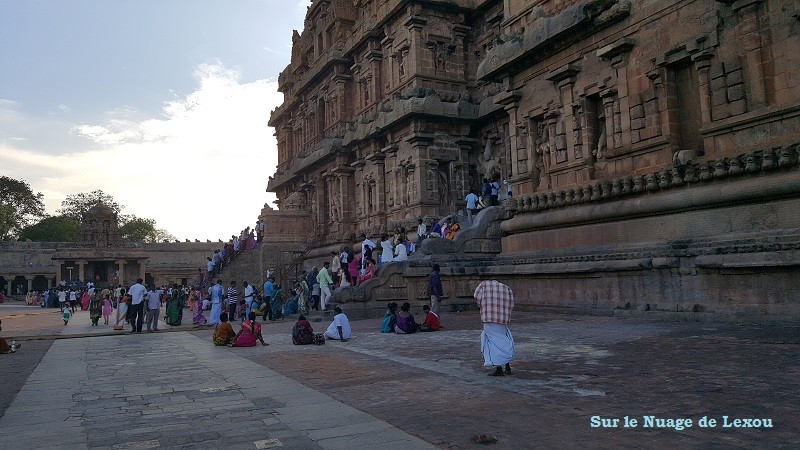 TEMPLE Brihadeswara