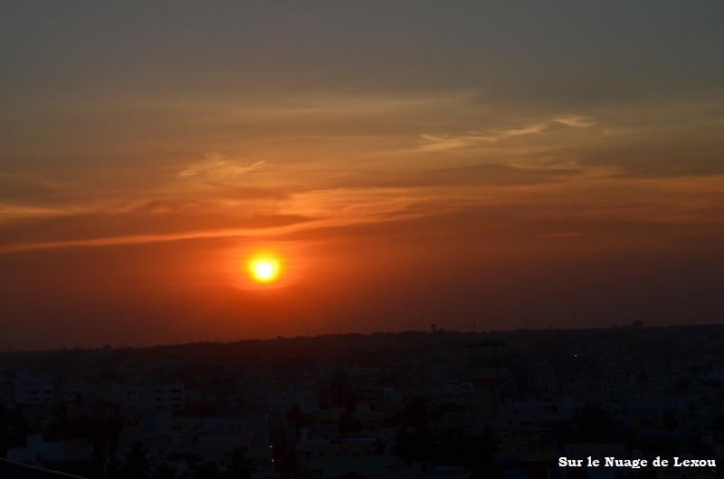 COUCHER DE SOLEIL INDE