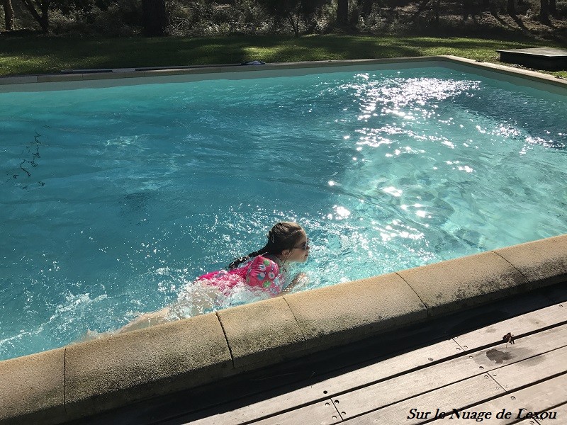 PISCINE MADAME VACANCES MOLIETS ET MAA