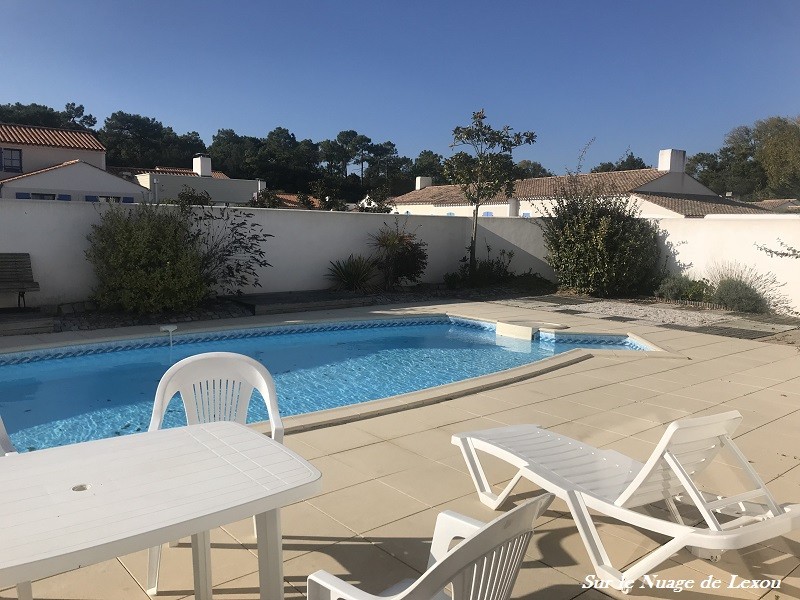 PISCINE DOMAINE DE VERTMARINES VENDEE