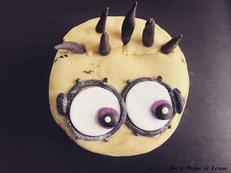 GATEAU MINION