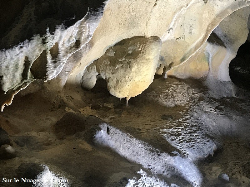 visiter-une-grotte